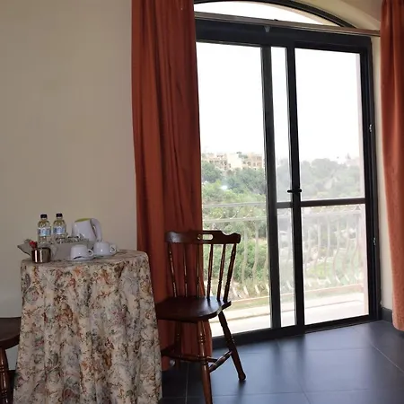 Vendégház Gmiel In-natura Għajn il-Kbira