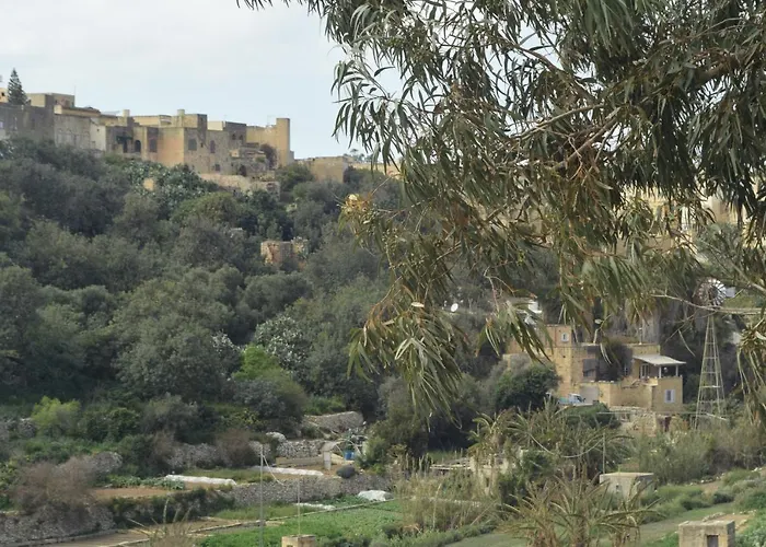 Gmiel In-natura 3* Ghajn il-Kbira (Gozo)