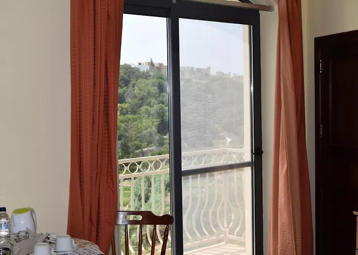 Gmiel In-natura Πανσιόν 3*