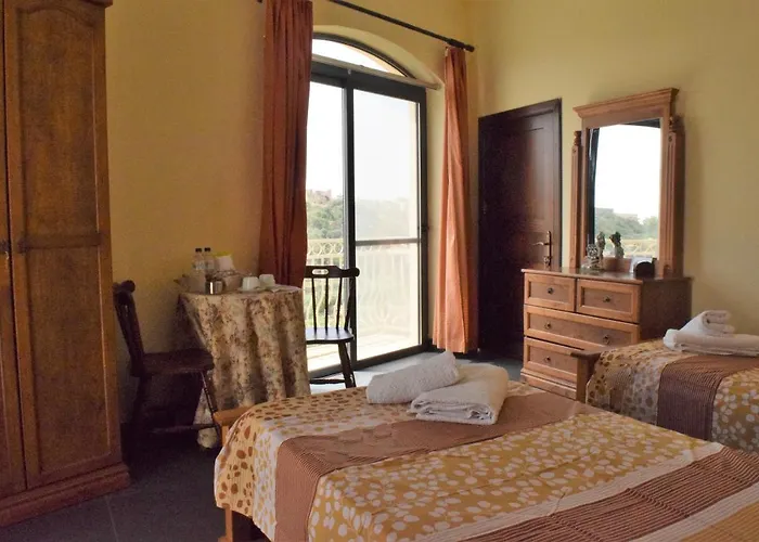 Πανσιόν Gmiel In-natura 3*