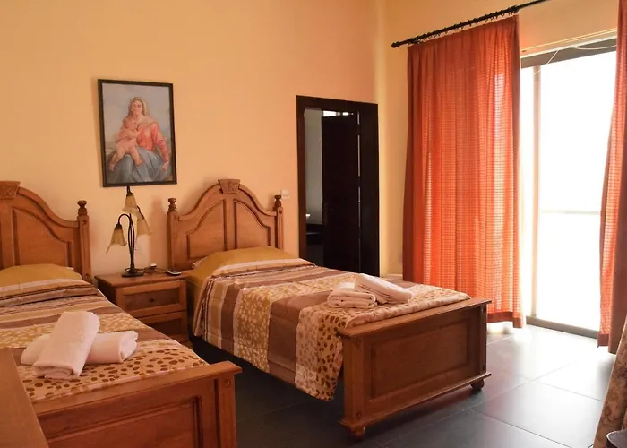 Gmiel In-natura Πανσιόν Ghajn il-Kbira (Gozo)