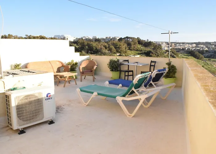 Gmiel In-natura Πανσιόν Ghajn il-Kbira (Gozo)