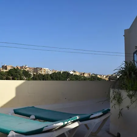 Gmiel In-natura 3* Ghajn il-Kbira (Gozo)