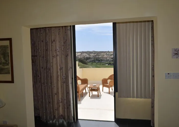 Gmiel In-natura 3* Ghajn il-Kbira (Gozo)