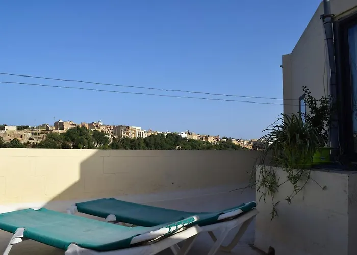 Gmiel In-natura 3* Ghajn il-Kbira (Gozo)