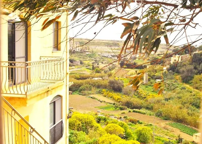 Gmiel In-natura 3* Ghajn il-Kbira (Gozo)